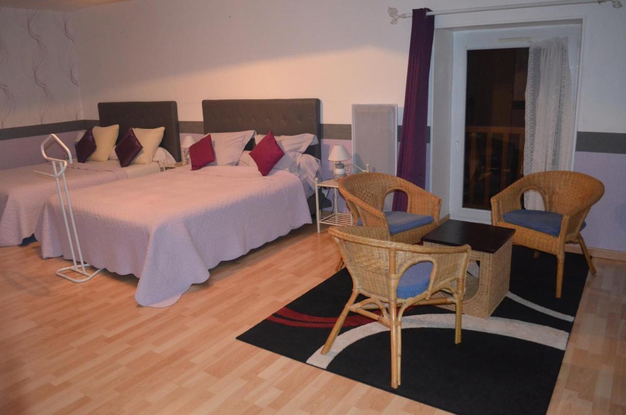 Bed and Breakfast Logis De Chezelles Sidiailles Екстер'єр фото