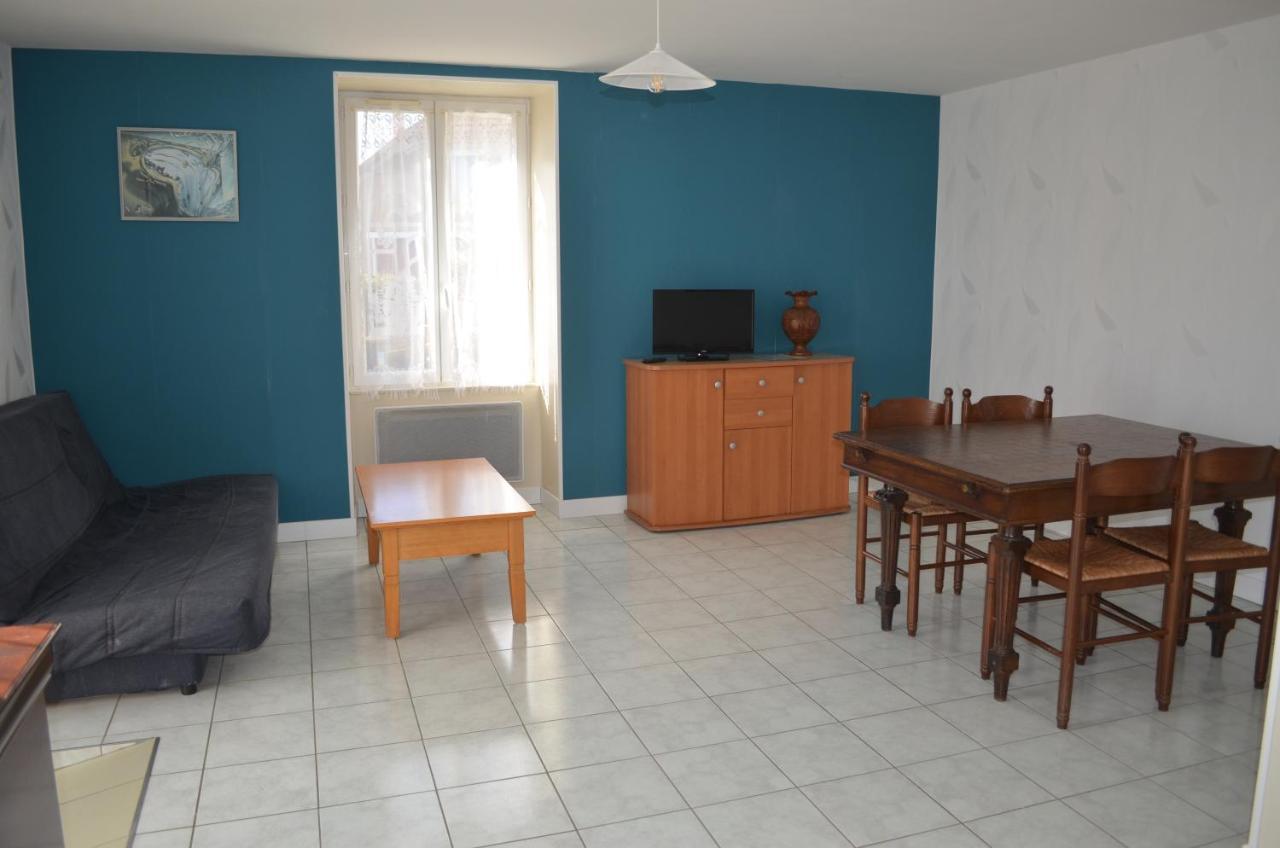 Bed and Breakfast Logis De Chezelles Sidiailles Екстер'єр фото