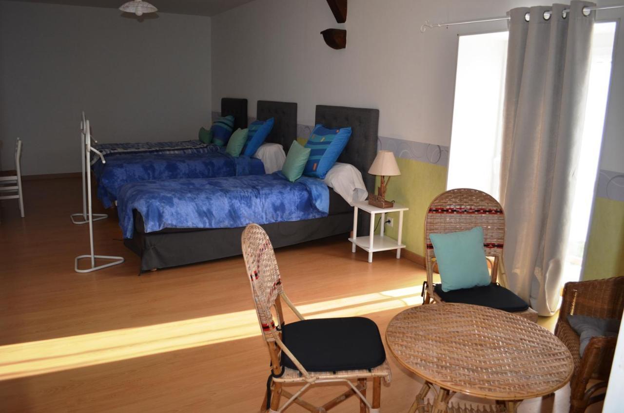 Bed and Breakfast Logis De Chezelles Sidiailles Екстер'єр фото