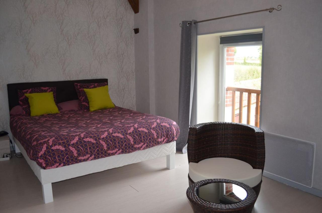 Bed and Breakfast Logis De Chezelles Sidiailles Екстер'єр фото