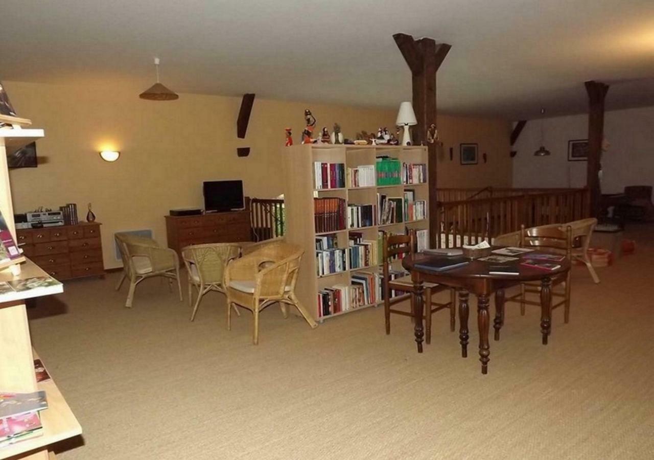 Bed and Breakfast Logis De Chezelles Sidiailles Екстер'єр фото
