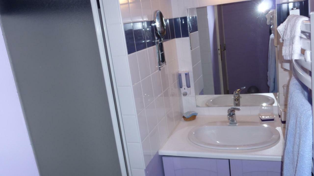 Bed and Breakfast Logis De Chezelles Sidiailles Екстер'єр фото